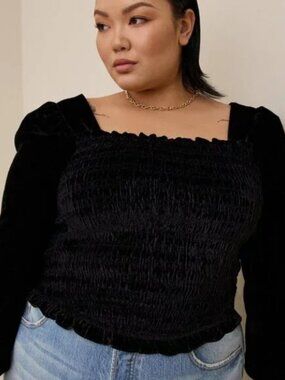 Torrid Velvet Smocked Blouson Crop Top Black Size 2